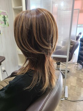 ウルフカット×カラー