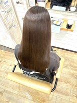 スカイ(SKY) 透明感カラー/髪質改善/縮毛矯正/韓国風レイヤーカット