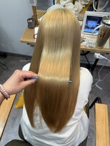 オッジバイケンジ(oggi by KENJE)&nbsp;ブリーチ×トリートメント