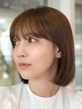 ソワネ 表参道(soigne) 大人女子の平成風艶髪内巻きボブ