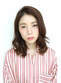 愛され小顔ミディアムロブ