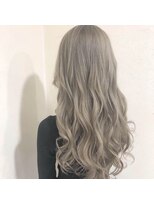 ヴィダ クリエイティブ ヘアーサロン(Vida creative hair salon) 魅力的☆パールグレージュ☆