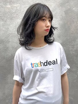 ニア 清澄白河(nir) 〈清澄白河 半個室〉ミディアムウルフ/スモーキーグレー