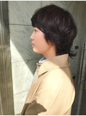 ダークブラウン_クールショート　ピンクグレージュ　ボブルフ