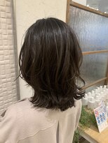 オリーブスバイネオリーブ(Olive's by neolive)&nbsp;白髪をぼかすハイライトカラー・くすみブルー