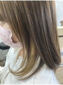 ベージュカラー