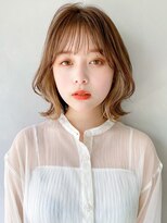 くびれヘアアプリコットオレンジ夏ヘアハイライトカラー