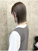 切りっぱなしボブ×ハイライトカラー