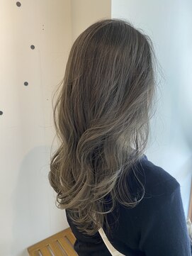 ベノワ(benoit) バレイヤージュ