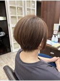 ショートボブ