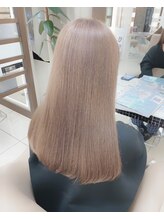 ベージュカラー【STYLE横浜】