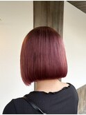 ぱつっとボブ×チェリーレッド