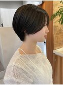 丸みショートミニウルフレイヤーカット顔周り前髪カット表参道
