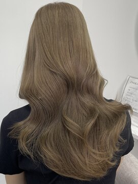 イミュ(IMMU) 【Aika】ずっと人気なbeigeカラー♪