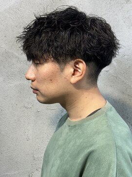 ニアウ 高崎店(Niau) MEN’S HAIR/シャドウパーマ/刈り上げセンターパート/群馬高崎
