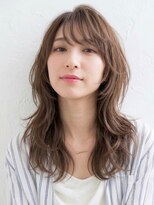 エマ(emma)&nbsp;小顔見えが叶うナチュラルくびれハイレイヤー