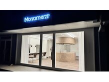モニュメント イバラ(Monument ibara)の雰囲気（外観/大きなガラス窓で暖かい日差しが差し込む）