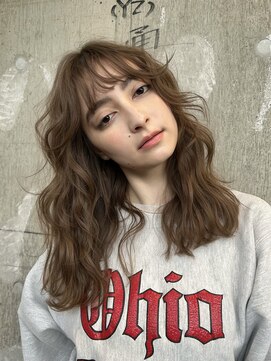 ロビー 青山(ROBBY) ミディアム/ロング/レイヤーカット/顔周り/10代20代30代/表参道