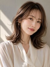 ヘア ビジュー(hair BIJOUX)&nbsp;自然光に映える大人シースルーバング×上品ミディアム