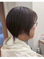 ロッカ(ROCCA)&nbsp;丸みショートボブ×艶感ダークブラウンダークブルー