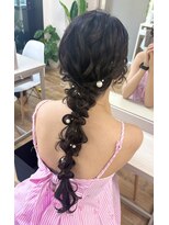 ジェミータ 横浜&nbsp;編み下ろし【横浜ヘアセット/ヘアメイク/前撮り】