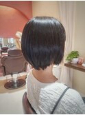 ショートボブ
