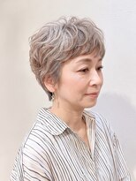 シオミエイチ タイムレス 垂水(shiomi H timeless)&nbsp;大人ショート/ピクシーカット/白髪ボカシ/山陽垂水