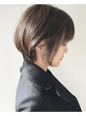 ショートボブ
