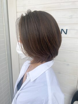 オーシャン(Ocean) ［OCEAN　Hair&Life]Aラインボブ☆ハイライトカラー☆