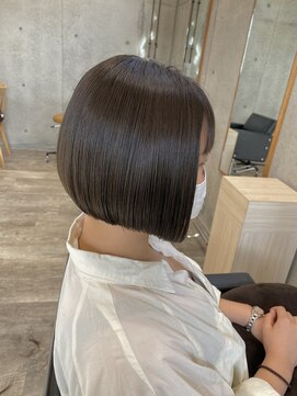 ヘアメイク ゼロ(0) ぷつっと前下がりオリーブブラウン