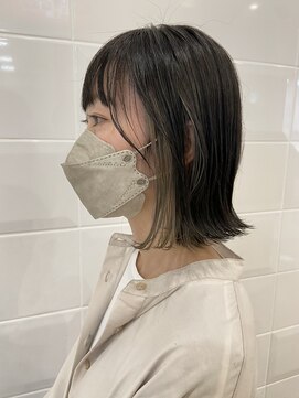 ゼル イオンタウン名西(ZELE) インナーカラーボブ