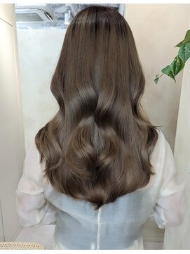 エニウム(ENIUM) サンドベージュ