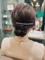 アリーマーケットリル(ALLEY MARKET lil)&nbsp;ふんわりシンプルアレンジ/アップスタイル/結婚式