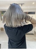 ホワイトベージュ