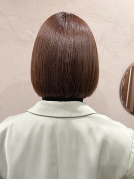 ソピ バイ インビテーション(sopi by invitation) 切りっぱなしボブ 暖色カラー　ピンク　ピンクブラウン!