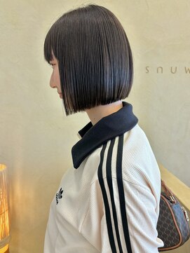 スニュウ(snuw) 似合わせカットボブ小顔カット透明感カラーミルクティカラー
