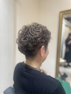 エクラ(Eclat) 刈り上げパーマ