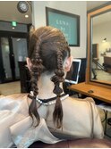 編みおろしツイン　ヘアアレンジ