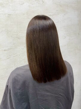 アンジェリカ(Angelica Total Beauty Lifestyle Design) ストレートロブ