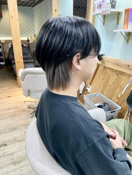 コア 新宿(CORE) ポイントカラー