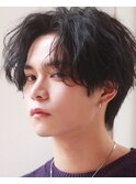 波巻きパーマツイストスパイラルパーマツーブロックメンズ黒髪