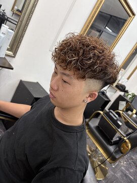 ブルーオーシャン 久留米店(BlueOcean) 日本人でも似合うスペインカール