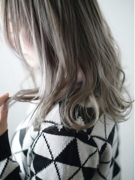 ニコリヘアワークス(nicori hair works) セミロング×ミルクティーベージュ1