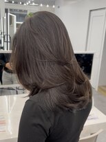 プラチナ(PLATINA)&nbsp;ハイレイヤーレイヤーカットブリーチ無しカラー顔周り韓国