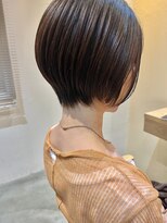 ソウス ユアン(SOURCE yuan) 前下がりくびれショート【佐藤和弥】