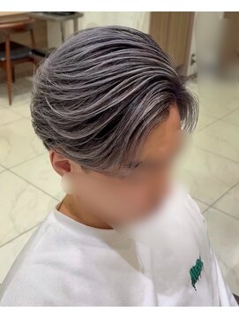 アッシュ 等々力店(Ash) 束感カラー！バレイヤージュ/コントラストシルバー