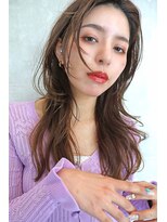 キングスベリー(Hair Relaxation King's Berry)&nbsp;ラフウェーブ×レイヤーロング11.19オリーブグレー