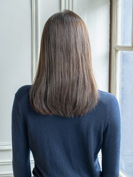 ヘアアンドリラクゼーション シャッセ(Hair&Relaxation SASE) レイヤースタイル