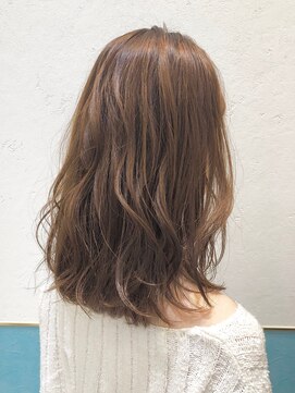 ロンド レグリーズ 立川(Lond leglise) 赤みをなくしたシアーベージュ〈深味信也〉