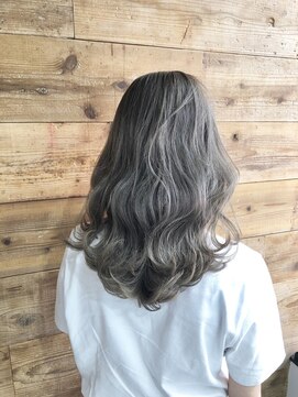 フォーク(FOLK) 恵比寿×YAMATO シルバーアッシュ_モテウェーブ